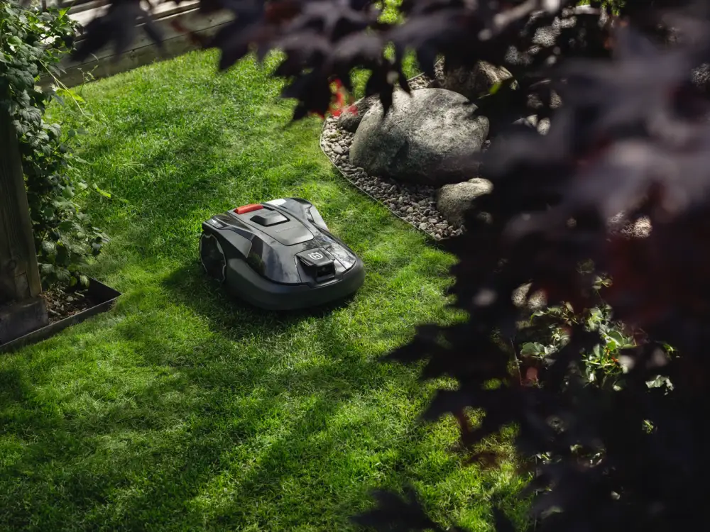 Husqvarna Automower Aspire R6V recension 2026: slinglös för 600 m²